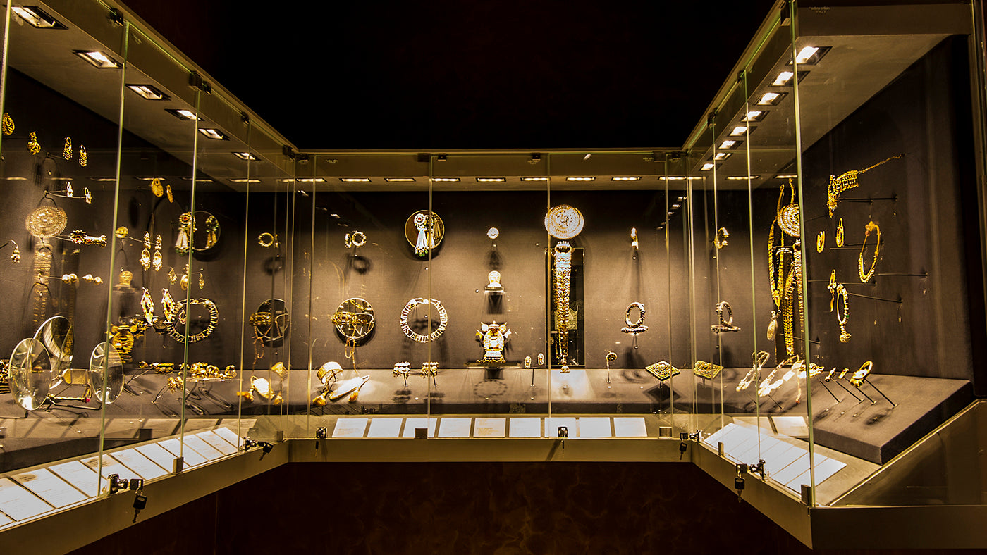 Amrapali's Jaipur museum featuring tribal Indian jewellery behind glass casing